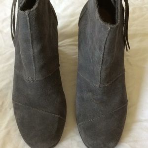 Toms desert wedge high shoes